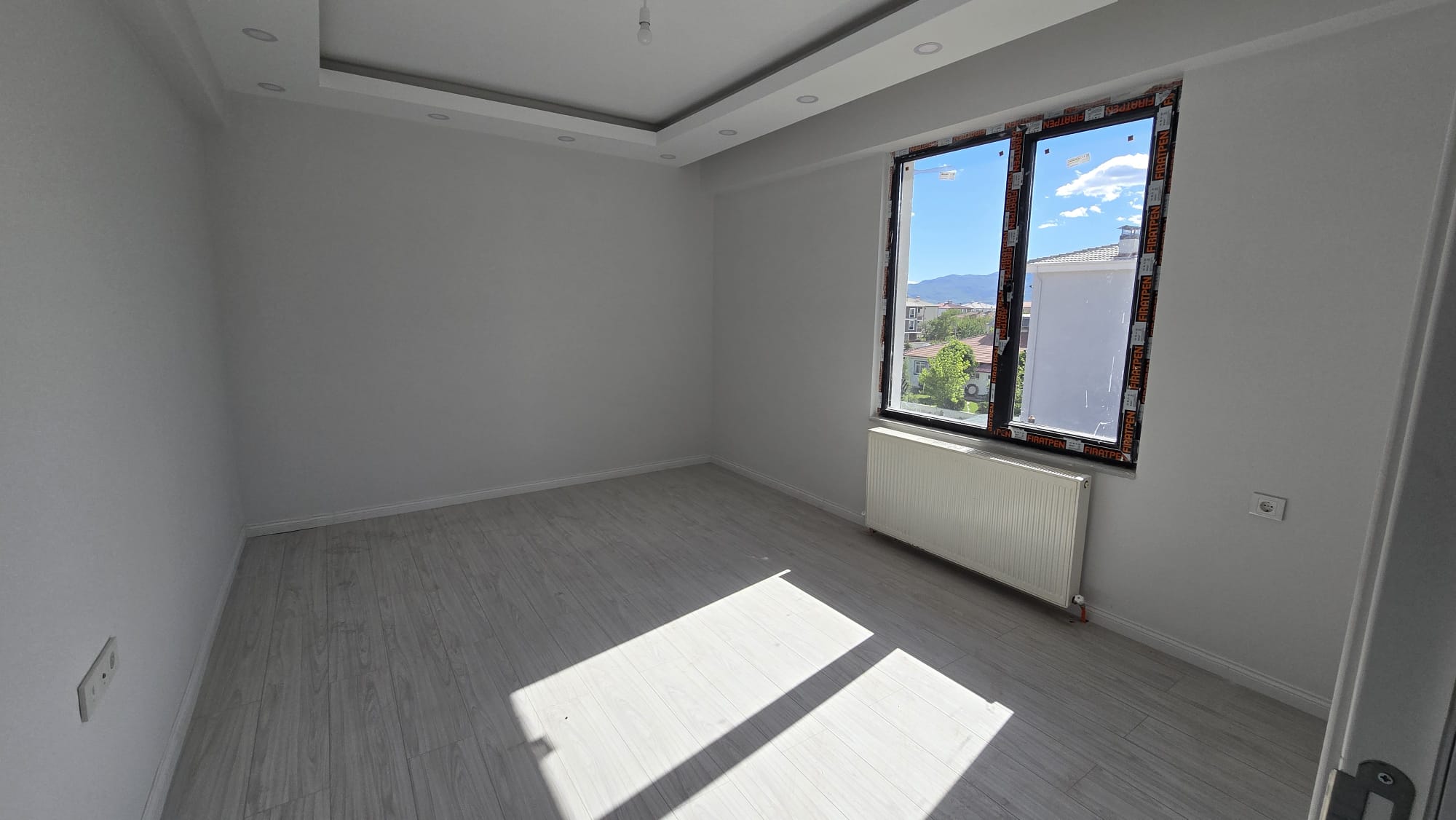 MABEL'DEN ŞEHİR MERKEZİNDE, MÜKEMMEL KONUMDA SATILIK 2+0 DAİRE
